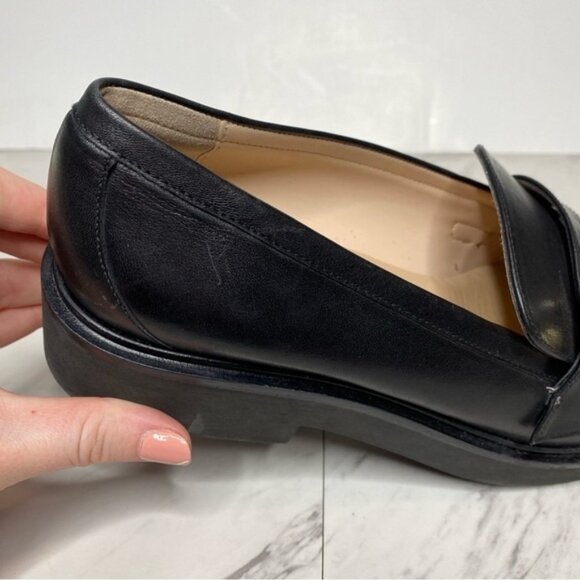 Stuart Weitzman Brenna Black Leather Loafer 8 1/2 B - Picture 11 of 16